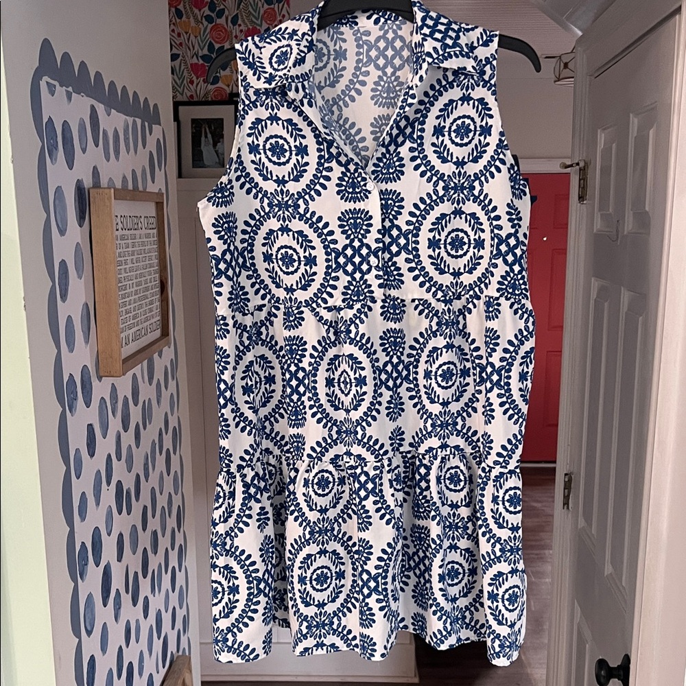Stylish Blue and White Sleeveless Dress